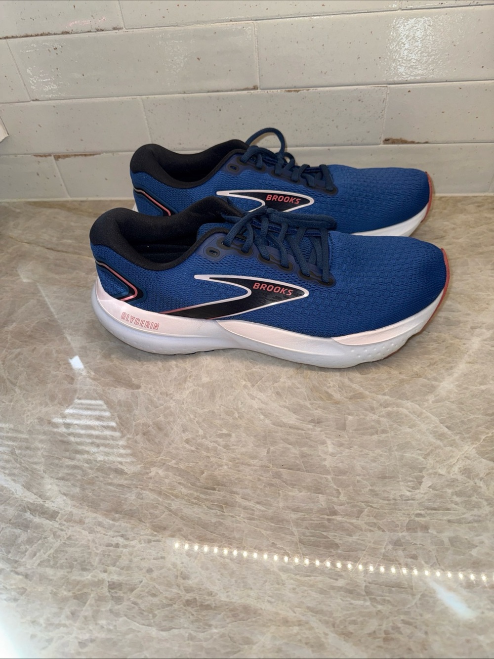 Women's Brooks Glycerin GTS 21 size 10.5